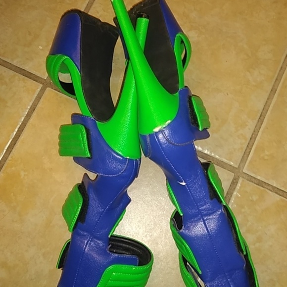 Halloween Privledged Gladiator Platform Heels - Picture 6 of 6